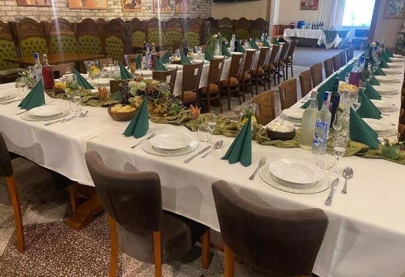 ペンション Penzión Zoo Pod Hrešnou