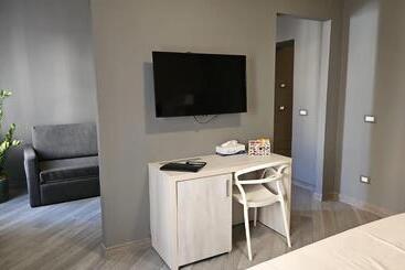 پانسیون Prima Fila Due Pemium Guest House
