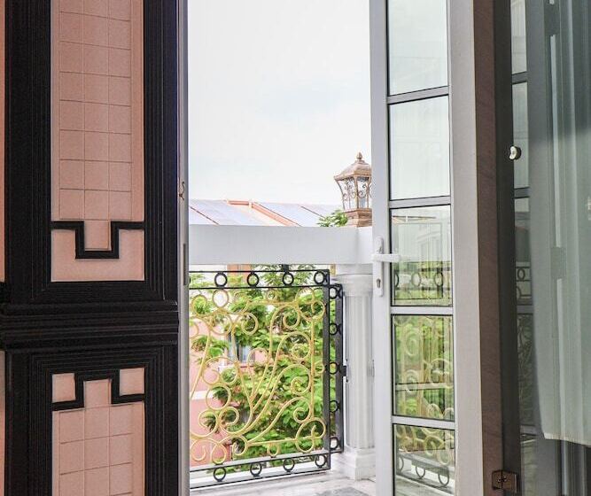 پانسیون Starry View