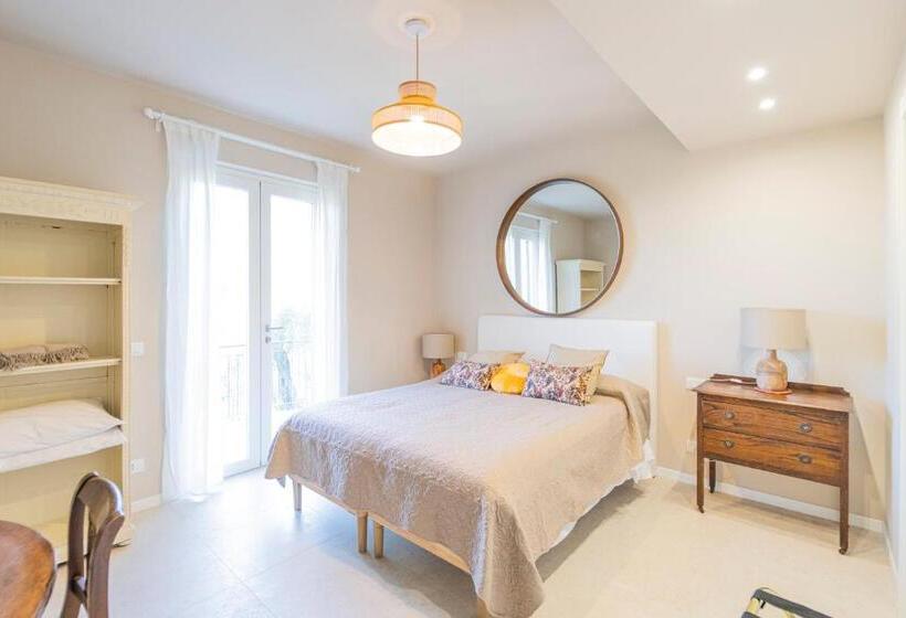 تختخواب و صبحانه Villa Chicchi   Sestri Levante