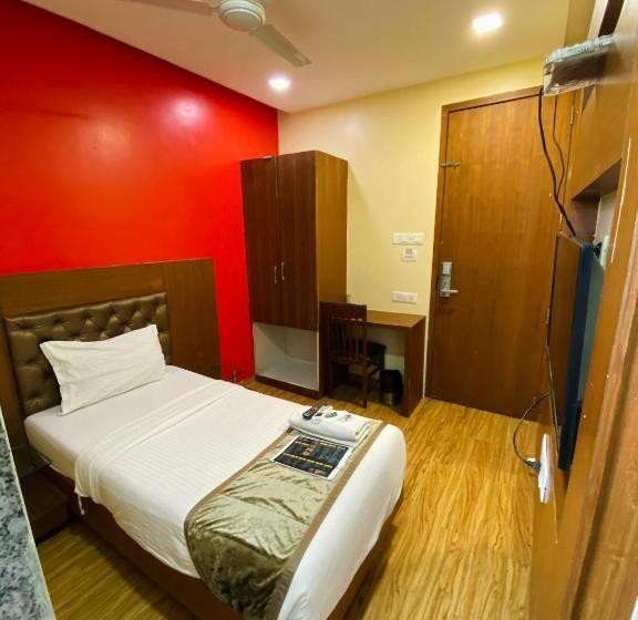 فندق Arton Regency Near Terminal 2 Airport