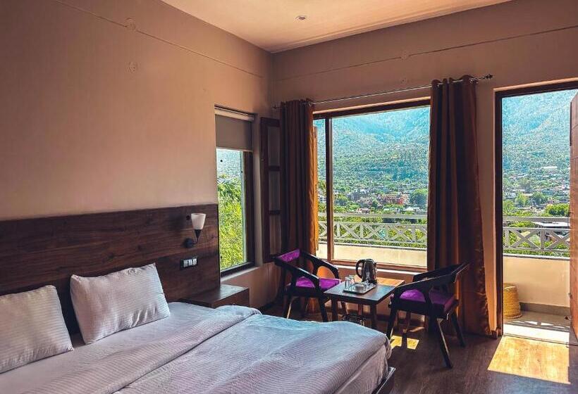 فندق Clover Inn By Offlimit Homes