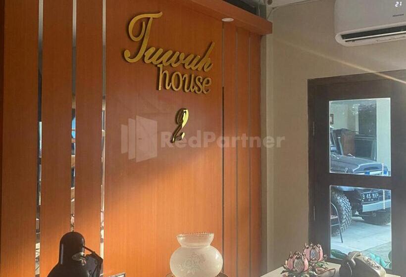 Отель House Of Tuwuh Syariah 2 Redpartner