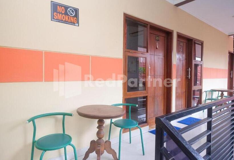 هتل Ndalem Pundhi Maguwoharjo Redpartner