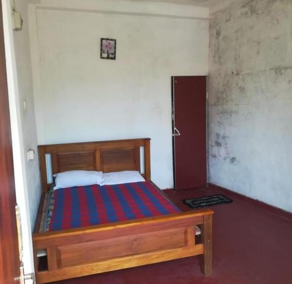هتل Niro Villa