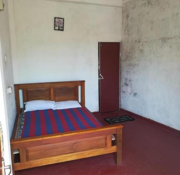 هتل Niro Villa