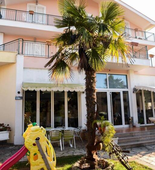 هتل Restorant Halal Il Tramonto