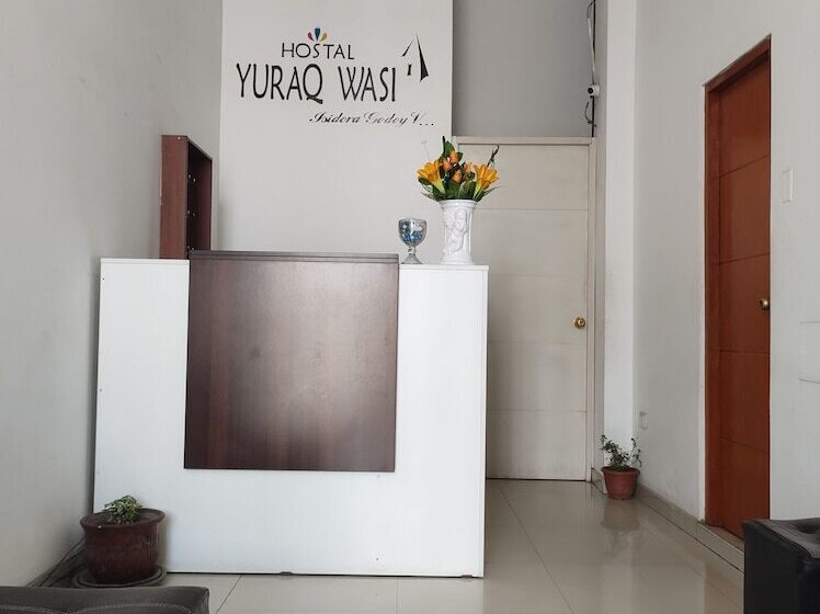 هتل Hostal Yuraq Wasi