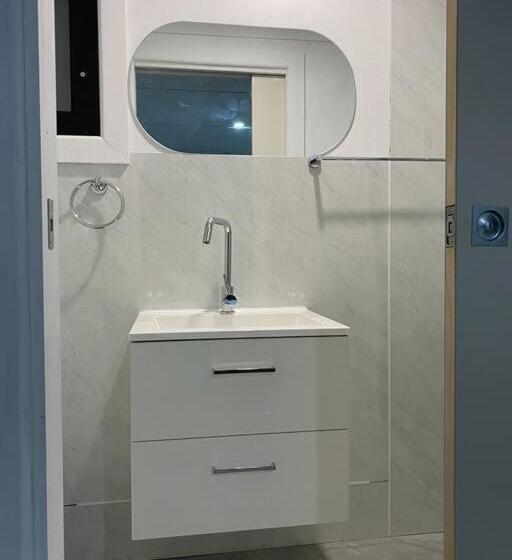 פנסיון Calala Paradise