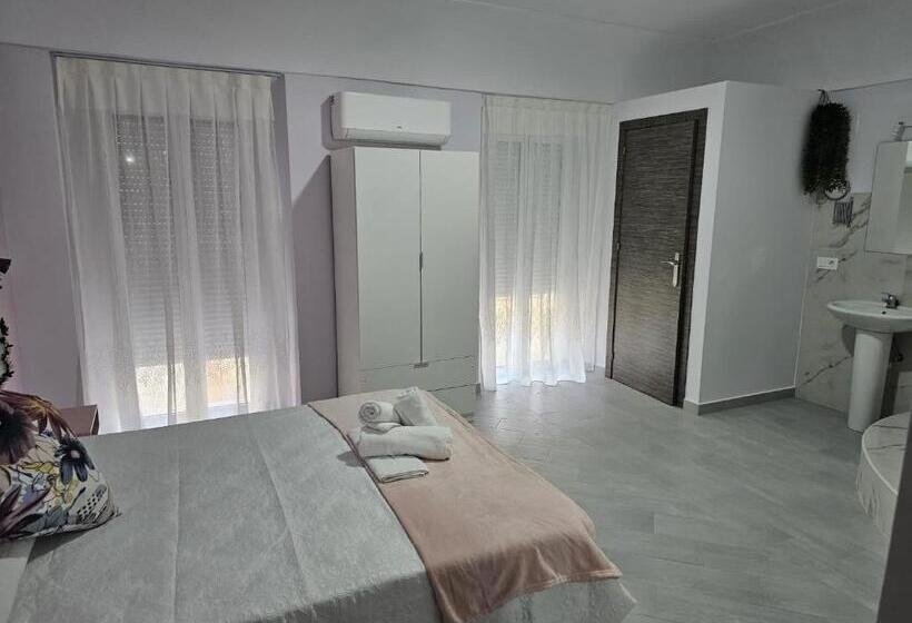 پانسیون Pompeya Merida Suite