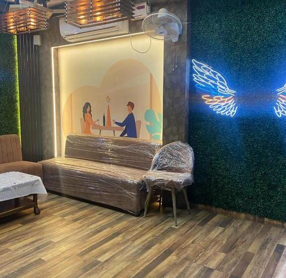 پانسیون Shri Murari Relax Inn Pg
