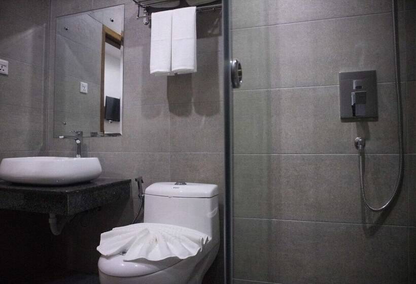 Snowat Hotels And Apartments