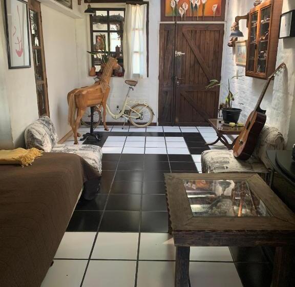 تختخواب و صبحانه La Casa Del árbol Chacras De Coria