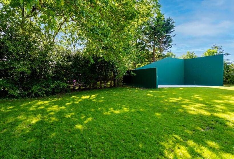 تختخواب و صبحانه La Conciergerie Biarritz