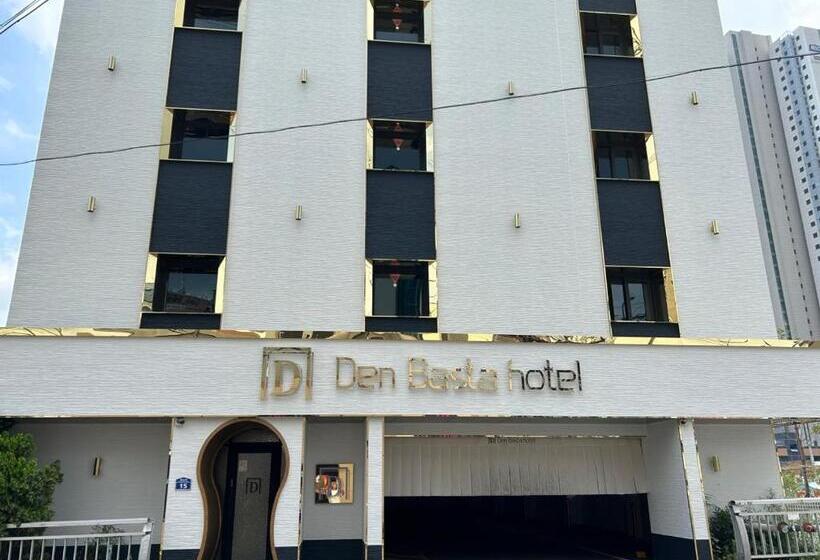 هتل Den Basta