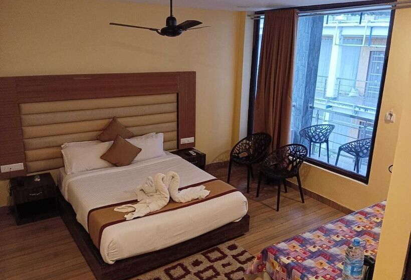 هتل Royal Villa Beach Resort