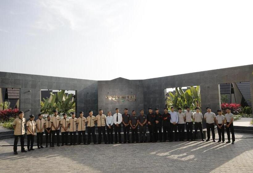 Отель Vindhyachal Resort