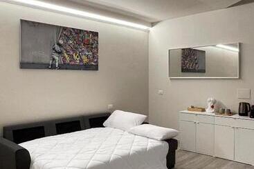 پانسیون 7suites