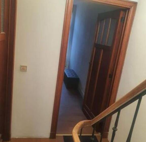 بنسيون Beautiful, Renovated Fully Self Contained Room