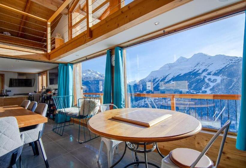 پانسیون Chalet Evidence