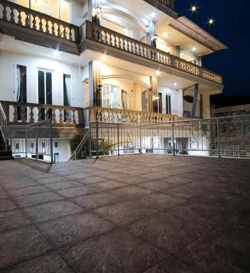 پانسیون D&d Bellevue Guest House