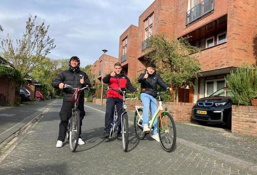 مبيت وإفطار Charming Rooms With Free Parking