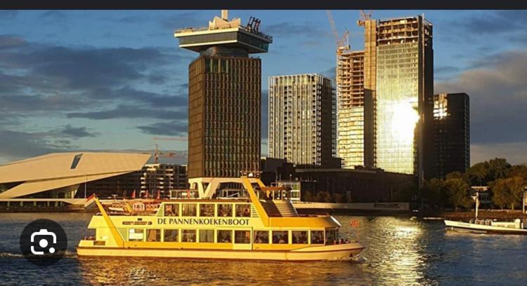 مبيت وإفطار Charming Rooms With Free Parking