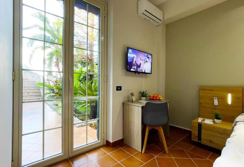 تختخواب و صبحانه Country Sicily Home