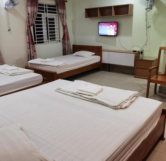 تختخواب و صبحانه Motel Win   Phát