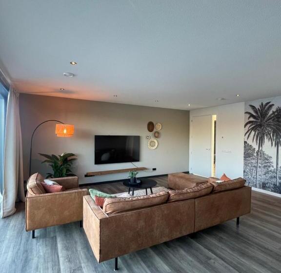 تختخواب و صبحانه Waterside Voorthuizen