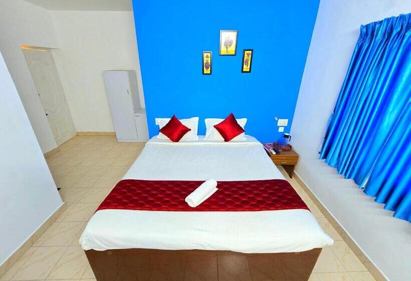 هتل The Sea Walk Beachside Serinity