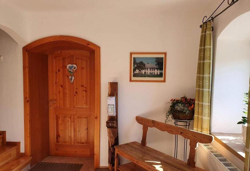 ペンション Brettmaisserhof