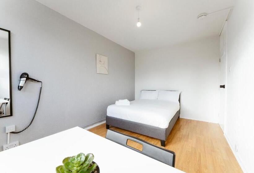 پانسیون Langdon Park Room