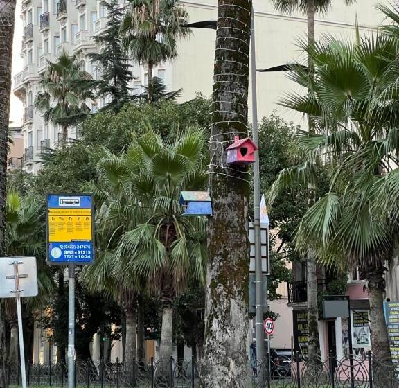 هتل Paris
