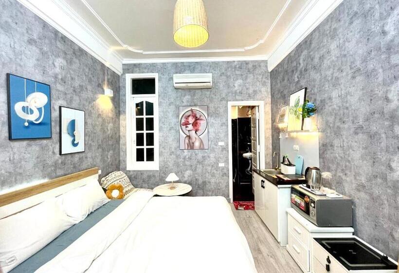 هتل Phòng Studio ở Liễu Giai Ba đình Gần Lotte Hồ Tây