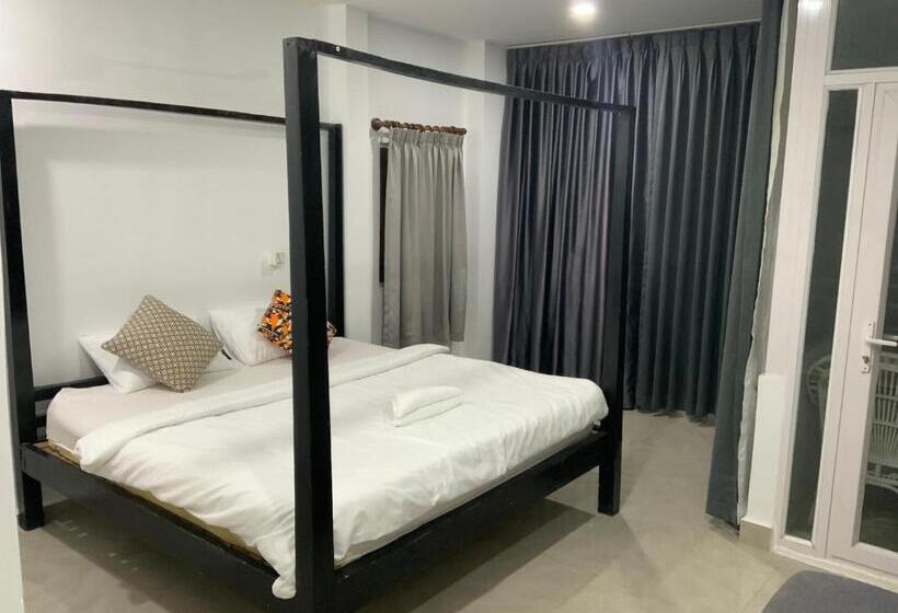 پانسیون Julieka’s Guesthouse