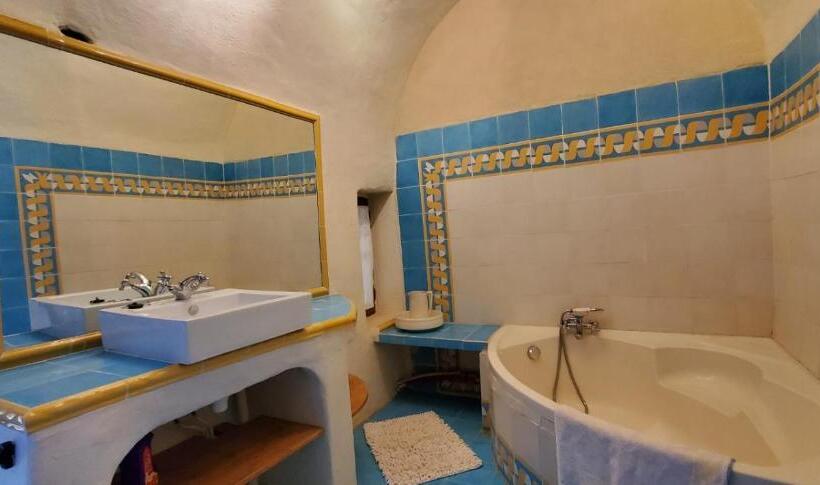 Пансион Les Boissèdes, Maison De Caractère Au Cœur Des Vans