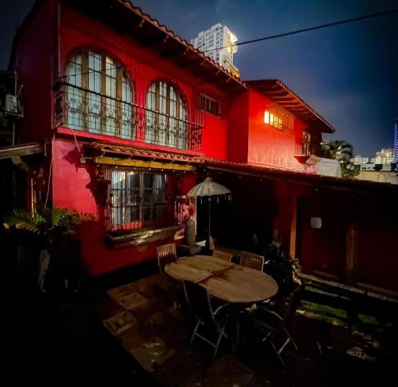 פנסיון Orho Hotel Marbella Panama City