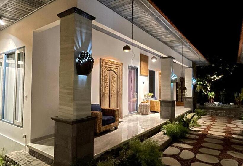 펜션 Villa Telagi