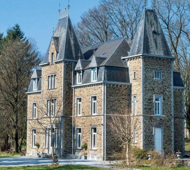 Bed and Breakfast Château De Porcheresse
