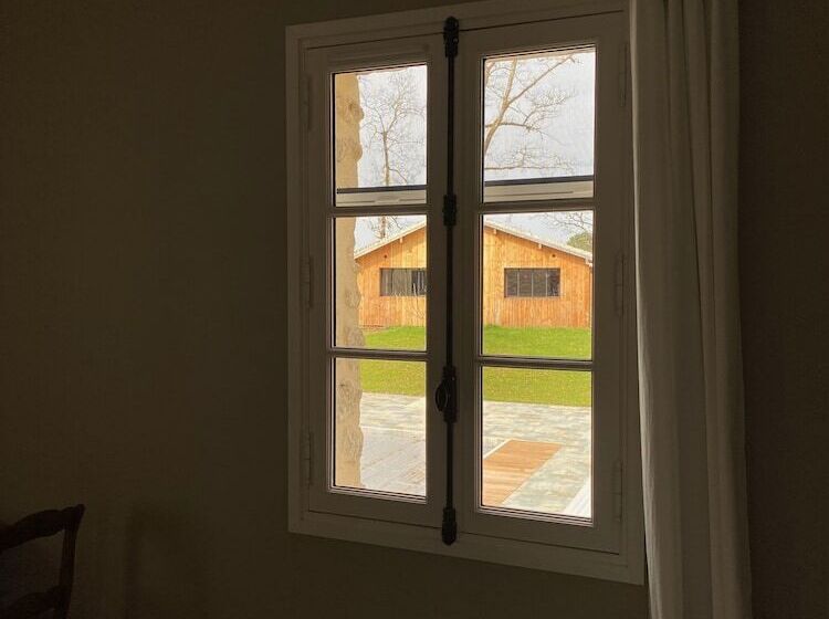 住宿加早餐  Le Chirol