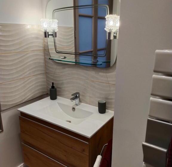 مبيت وإفطار Les Balcons Sur La Loire