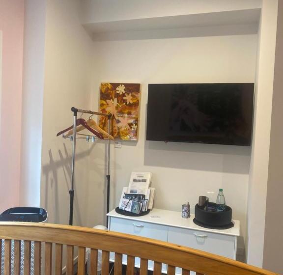צימר Stay At The Art Gallery