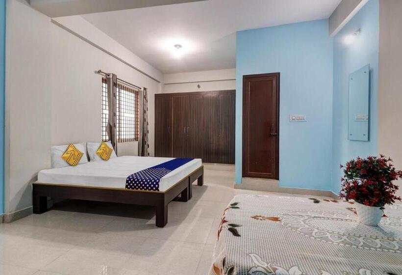 Отель O Hitha Lodge & Rooms