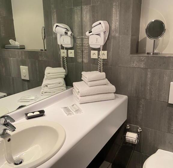 فندق L Auberge Du Rhone