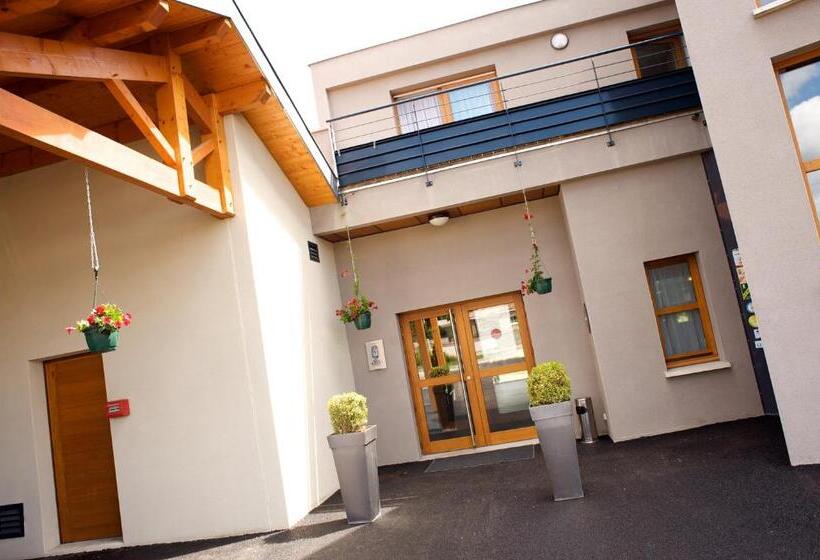 فندق L Auberge Du Rhone