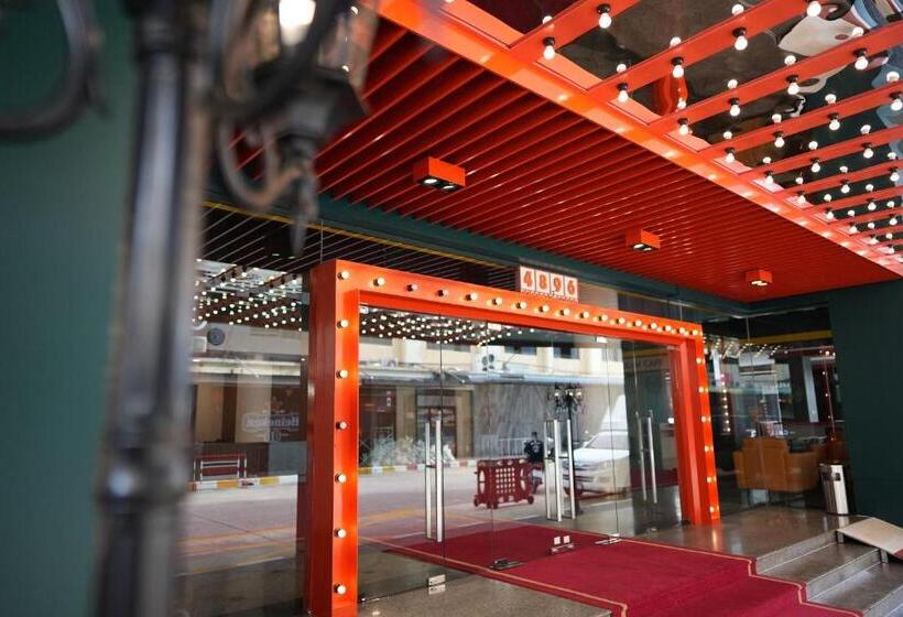 هتل Nw 4896 Theater