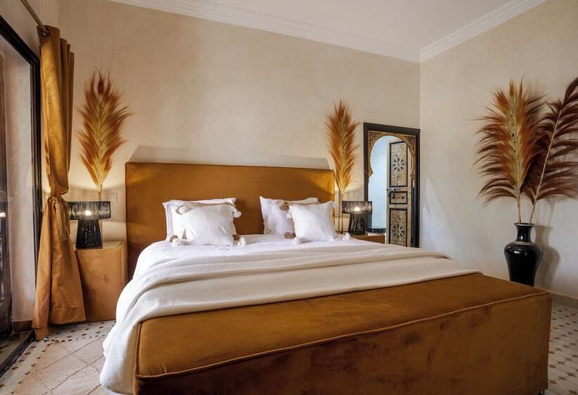 Just V Hotel & Spa