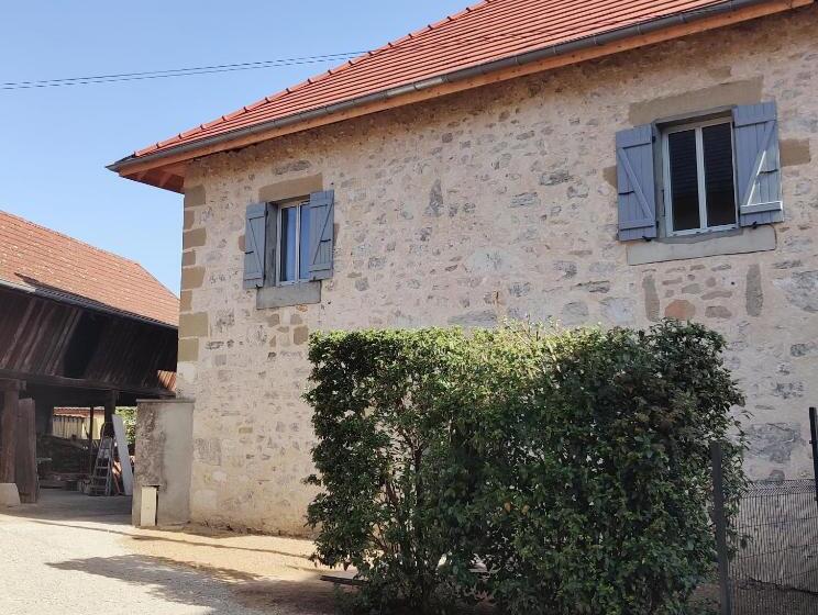 펜션 Au Coin Du Chemin