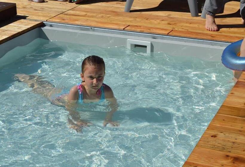 پانسیون Dům Alois   Penzion Pro Děti A Jejich Rodiče